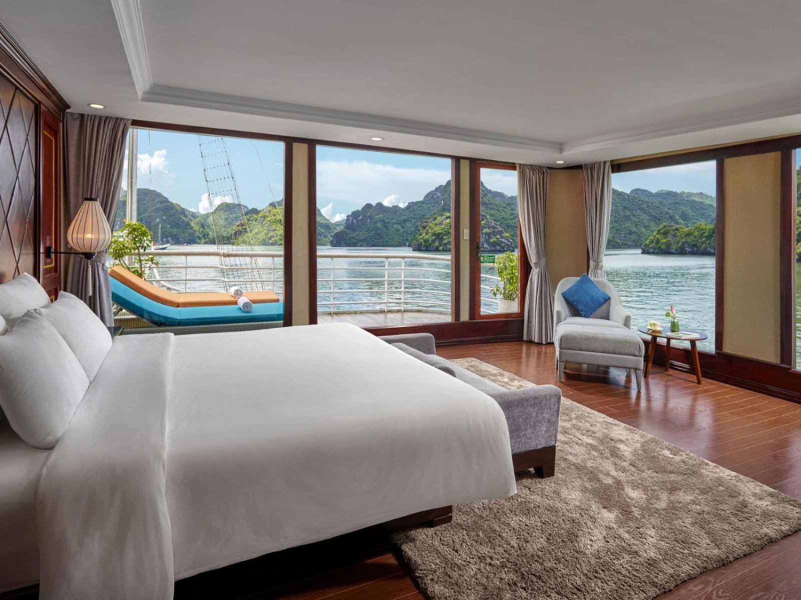 Lotus Boutique Cruise Hotel ฮาลอง ภายนอก รูปภาพ